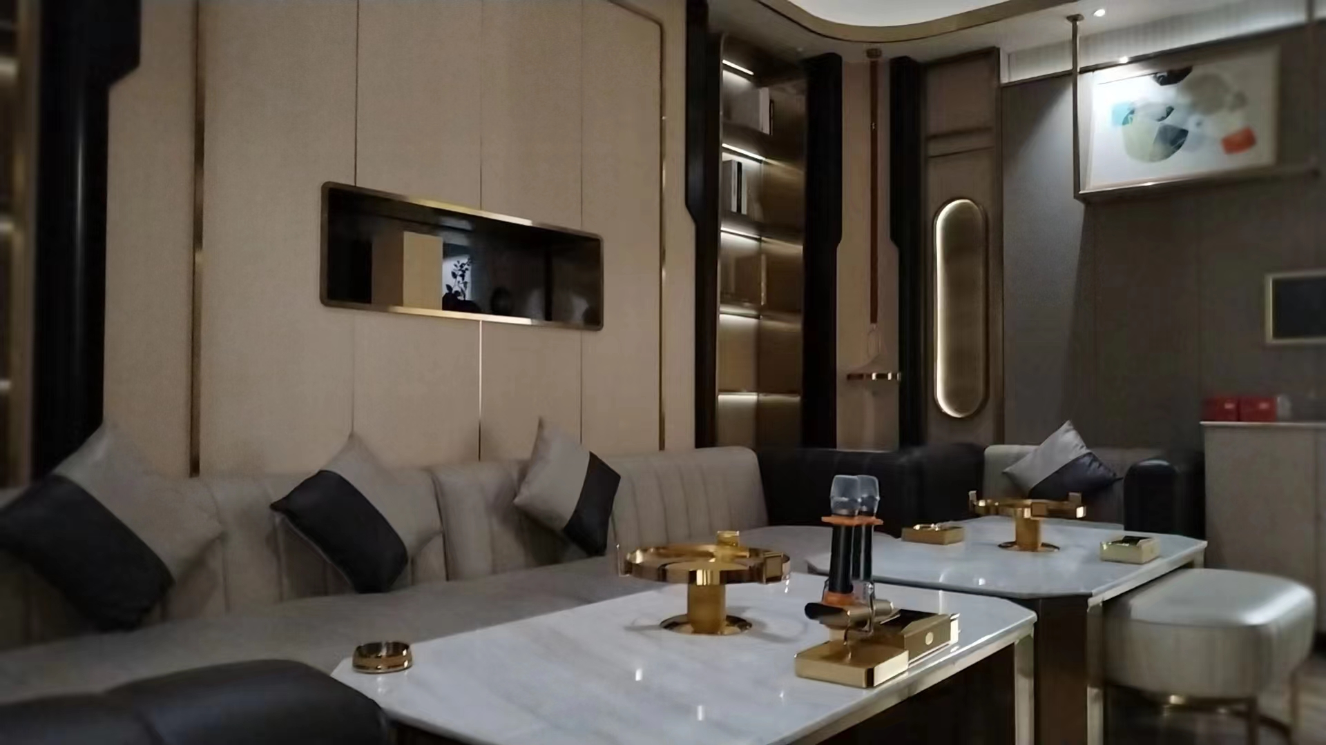 1694790406295112.jpg 39e18b55526b064605b8ecc50f6aaf1.jpg